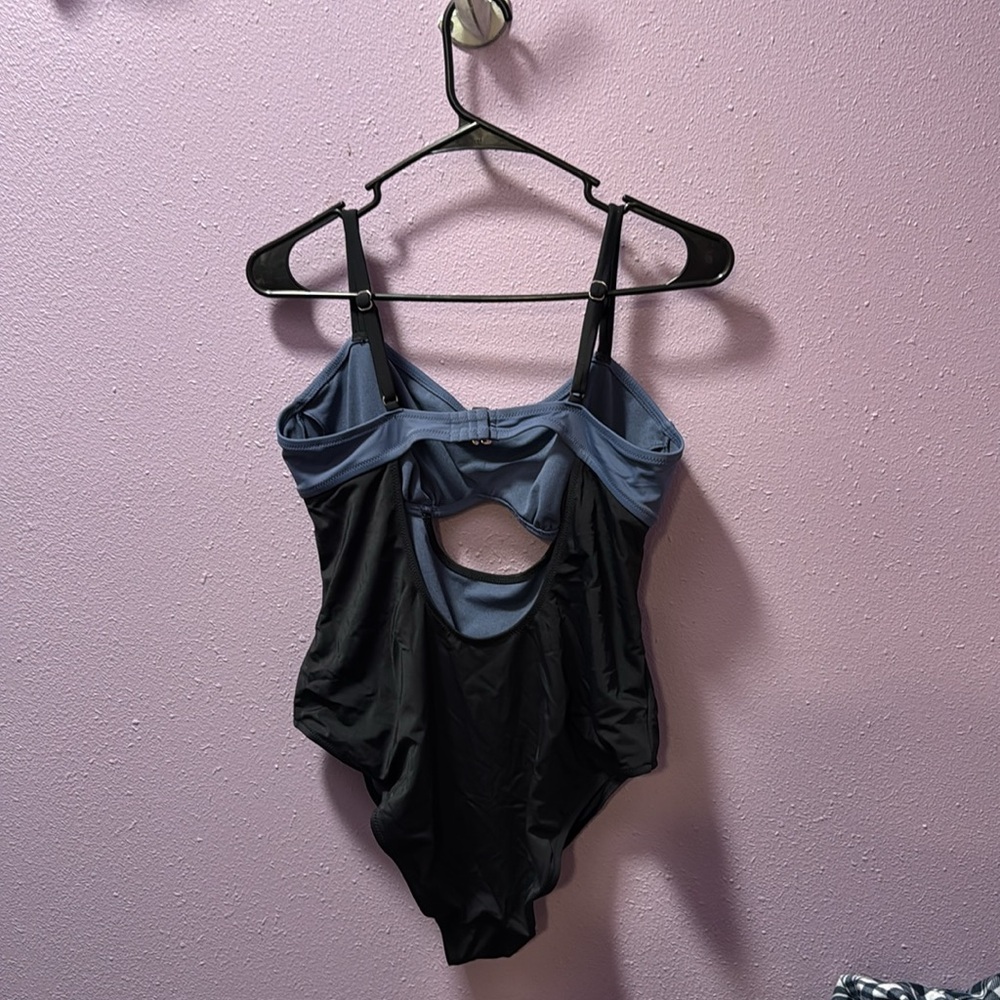 ADORE ME Women Swimsuit Size XL - Picture 3 of 4